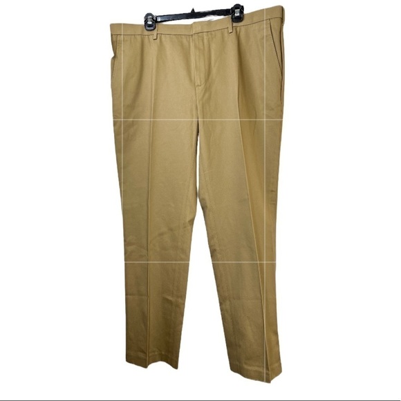 Jos. A. Bank Traveler’s Collection Tailored Fit Non-Iron Khaki Pants - Picture 3 of 14